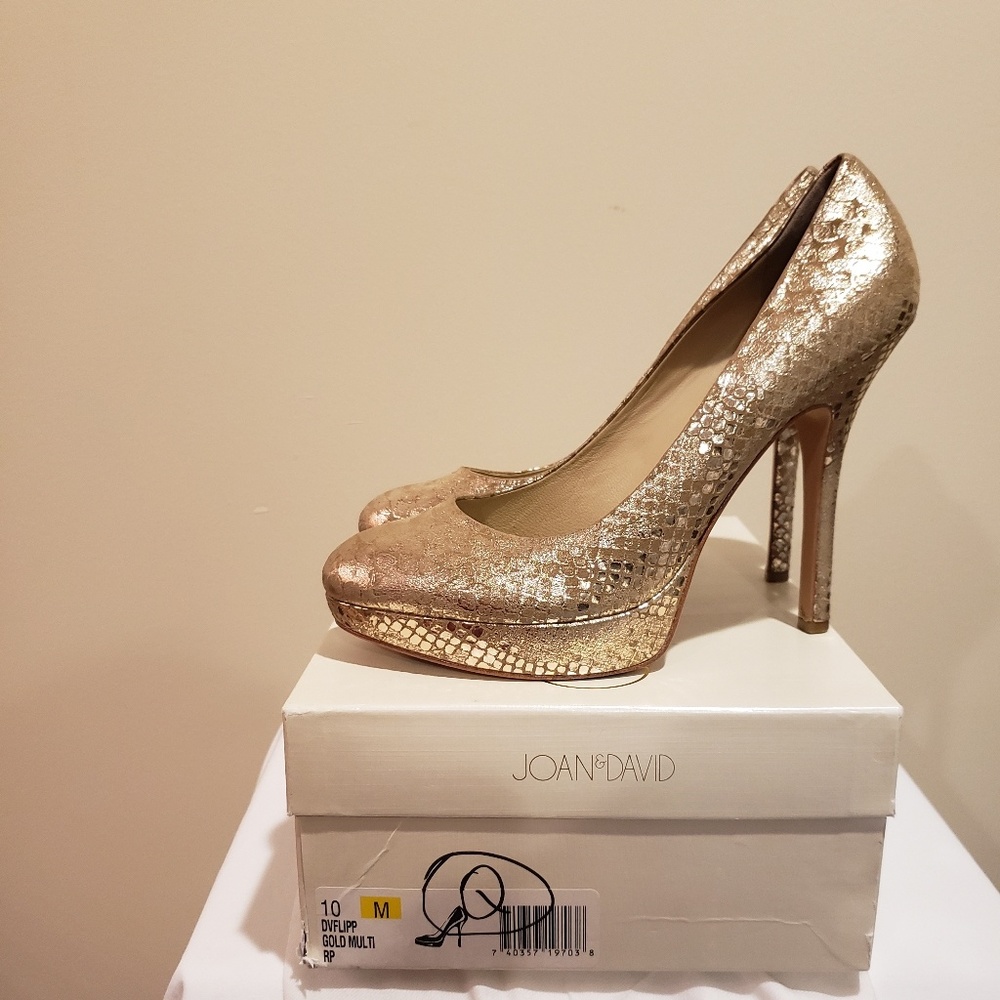 Joan & David Gold Pumps